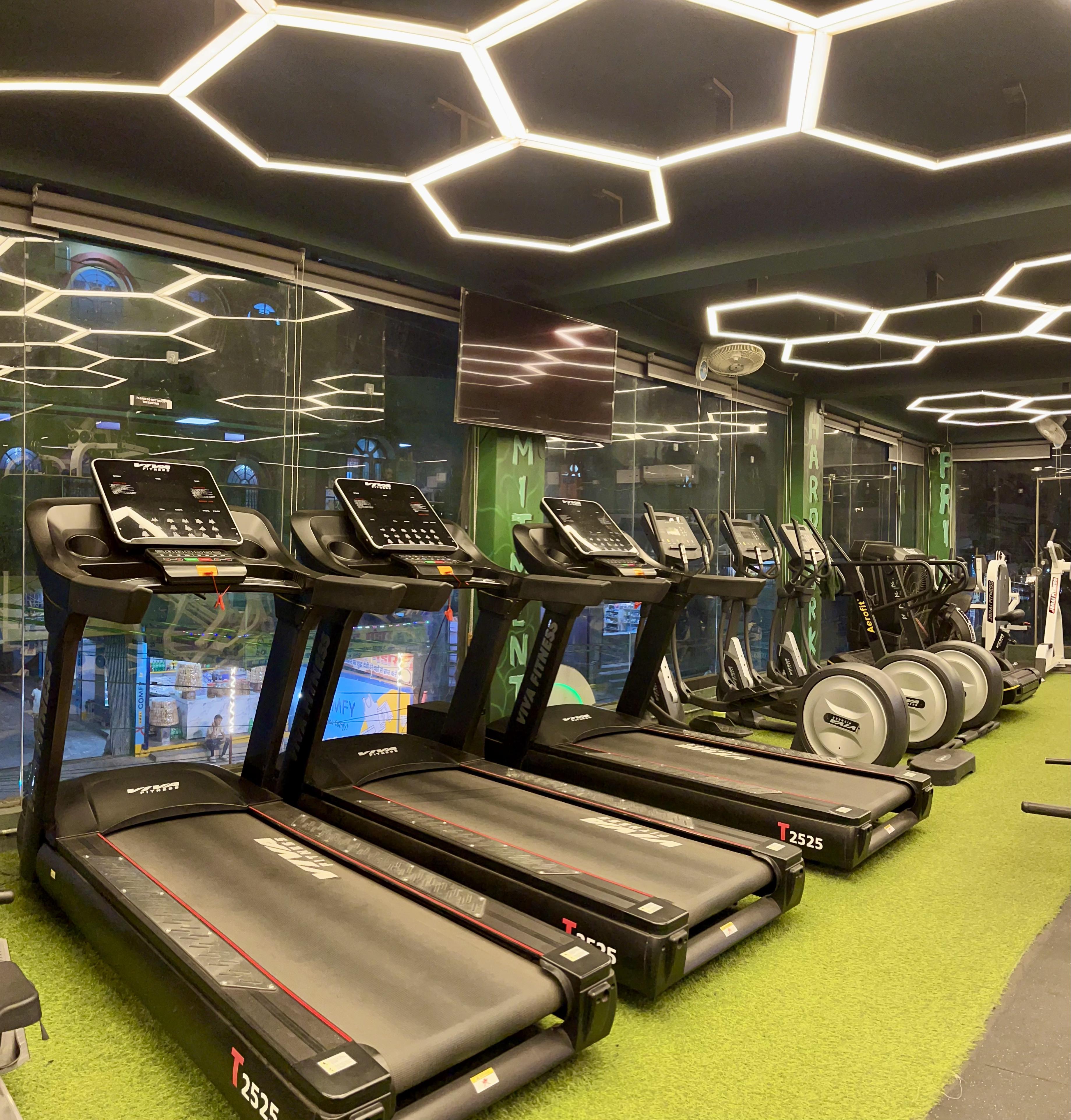 Strength training section at Hulk Fitness Patna