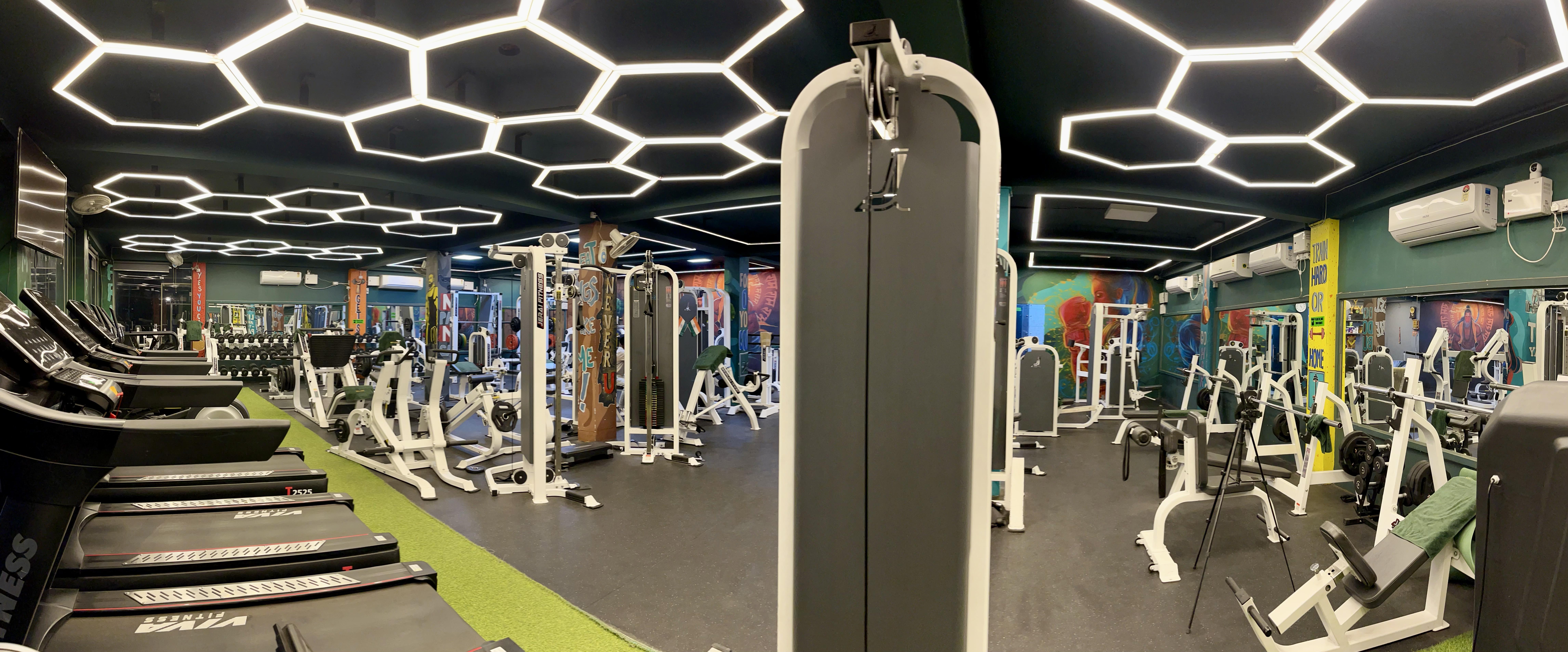 Hulk Fitness Gym premium interior