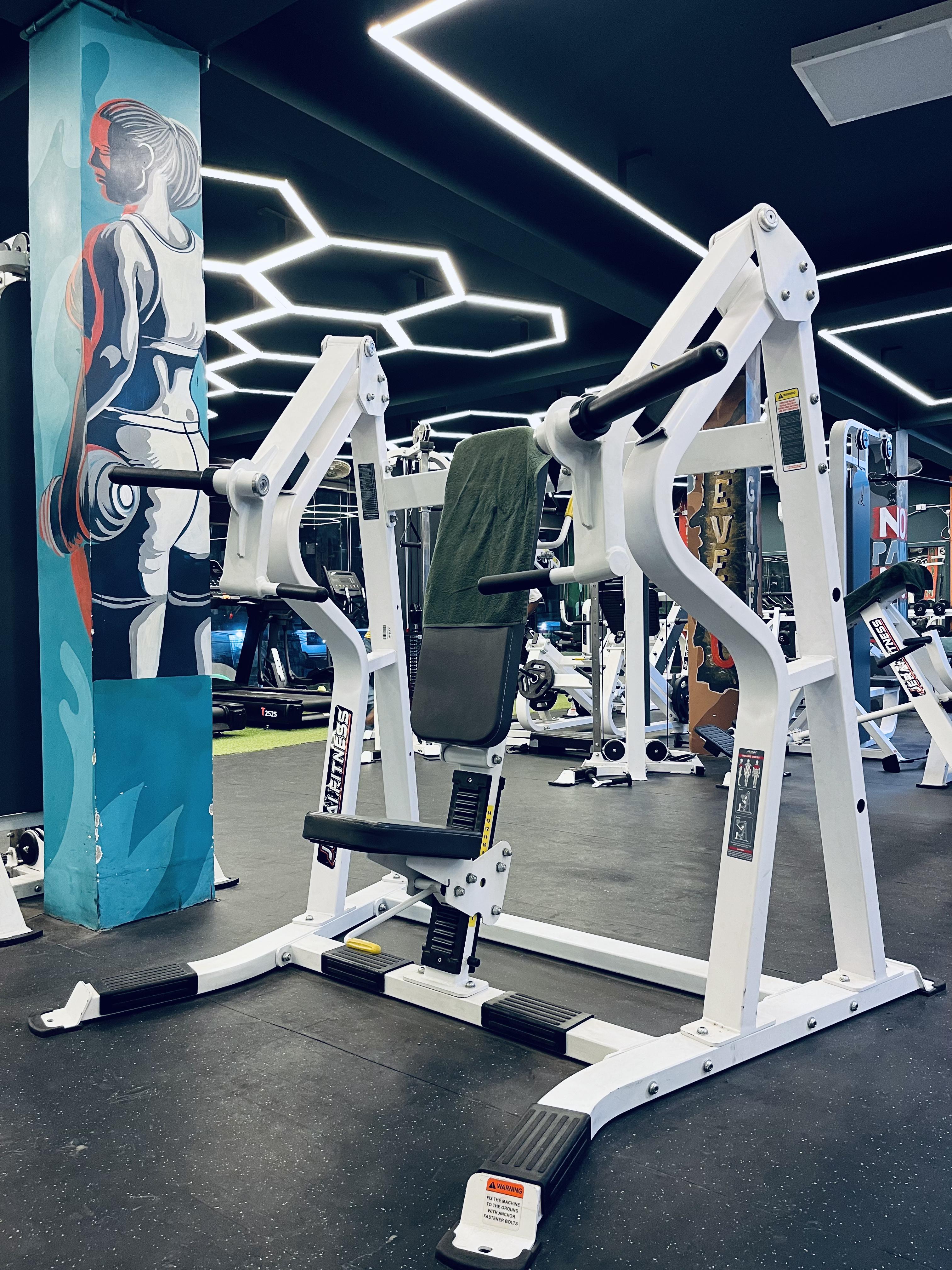 Hulk Fitness main training floor with JERAI equipment